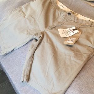 Men’s tan cotton shorts from Italy
